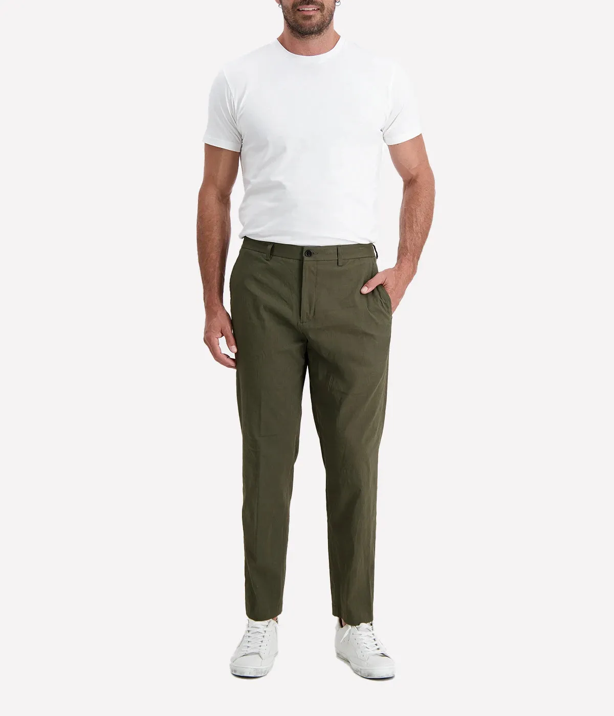 Mens Woven Pants in Dark Olive