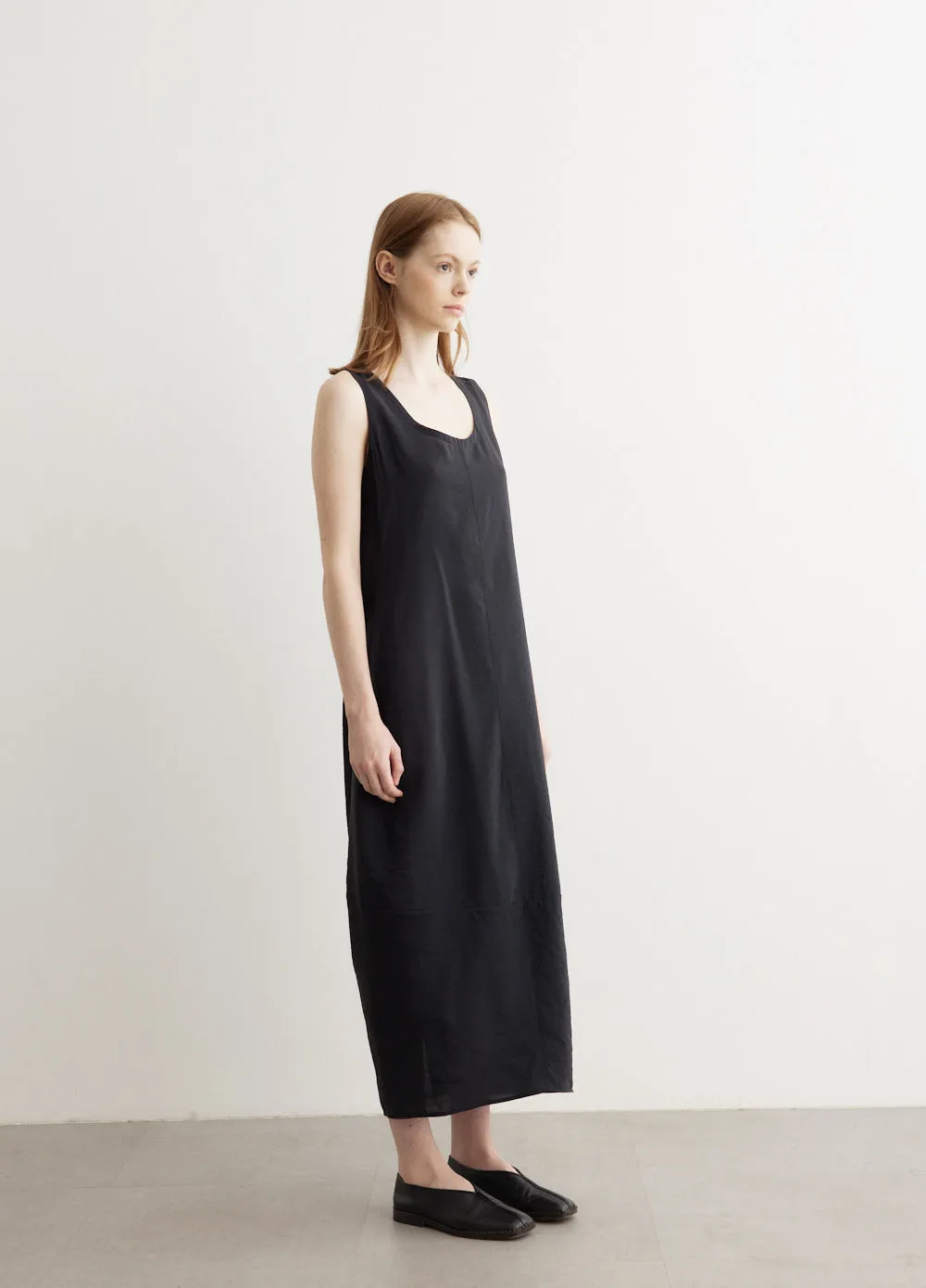 Ojos Sleeveless Scoop Neck Dress