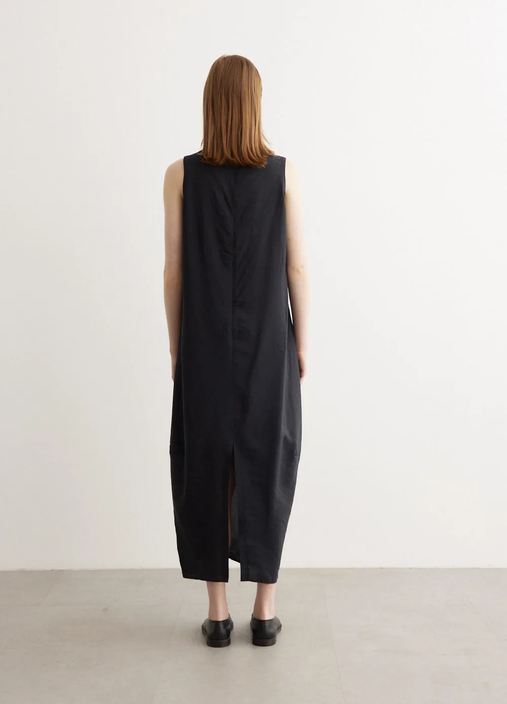 Ojos Sleeveless Scoop Neck Dress
